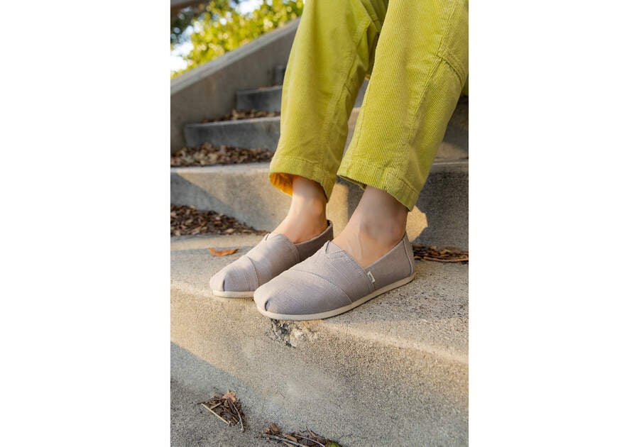 Morning dove heritage canvas women's classics sales